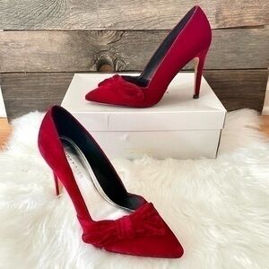 MARC FISHER | Nighta Velvet Bow Pumps